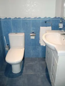 Hostal Los Claveles - Image 4