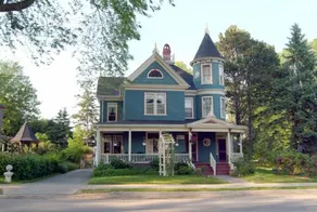 At the Turret Bed & Breakfast - Image 5