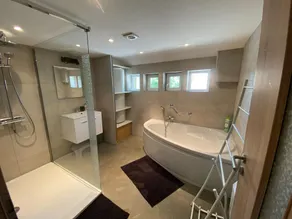 Spacious Chalet in Jalhay with Hot Tub - Image 5
