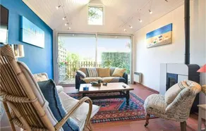 1 bedroom accommodation in Luneray - Image 2