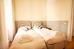 Piazza Cavour Residential Apt - Image 3