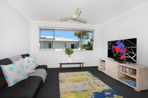 53 Northbeach Place, Mudjimba - Image 4