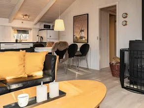 6 Person Holiday Home in Hals - Image 4