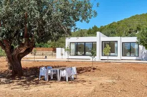 Exquisite Ibiza Villa Can Pegaso Grande Privileged Minimalist Style 16 guests San Juan - Image 5
