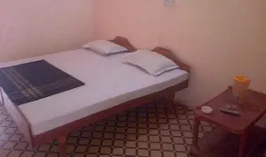 Hotel Om Shiv Shankar - Image 4