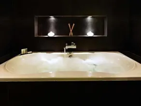 Ams Suites - Image 2