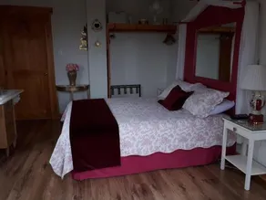 Bears Cove Inn - Image 2