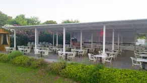 Side West Resort - Image 2