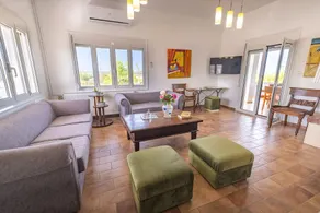 Euphoria Home for 6 with pool and garden - Image 4
