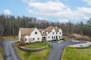 Secluded Lux Mansion Pool Home With Amazing Views - Image 2
