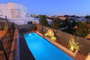 Perth Luxury Accommodation - Image 5