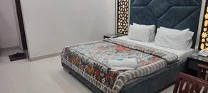 Book & Stay Shahrah e Faisal - Image 3