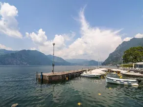 Luxurious Apartment in Marone Overlooking Lake Iseo - Image 4