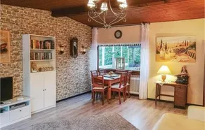 2 bedroom accommodation in Ense - Image 2