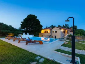 Spacious Villa Sany with Private Pool - Image 5