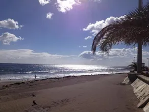Beach House Adelfas San Agustin MCI - Image 2