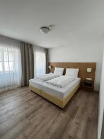 Hotel zum Ziel - Image 4