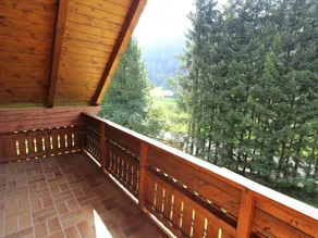 Gorgeous Holiday Home near Ski Area in Bad Kleinkirchheim - Image 3