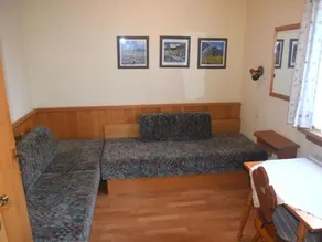 Holiday home in Füssen with garden and terrace - Image 3