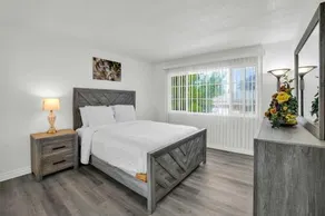 Large Family Home Only 20 mins from Disneyland - Image 4