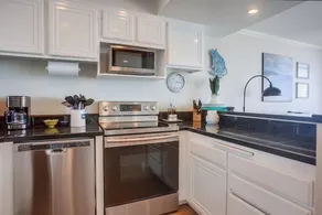 Oceanfront Condo, Hot Tub, Heated Pool, Beach Access, Beach Gear - Image 5