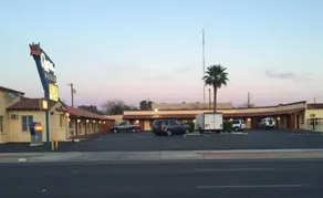 Quail Inn Motel - Image 2