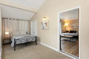 Charming 2 Room La Mesa Casita w Pool BBQ & Yard - Image 2