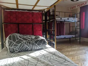 FreeBorn Hostel - Image 4