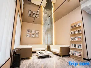 Junya Hotel, Hengshan County - Image 4