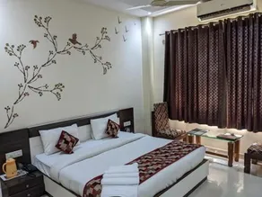 Hotel Silver Leaf - Image 3