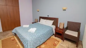 Menelais - Image 3