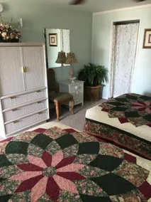 Crosswinds Motel & Cottages - Image 4