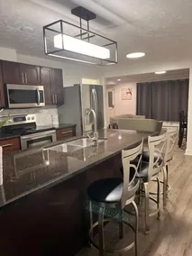 Rural trail side suite - Image 5