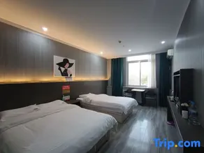 Laike Theme Hotel - Image 4