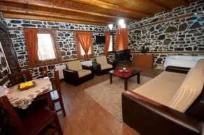 Traditional Guesthouse Siantsis - Image 2