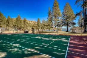 Donner Lakefront Retreat - Image 3