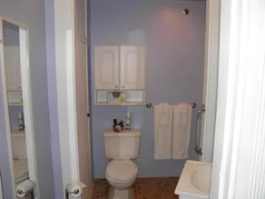 Wildflowers Inn - Image 2
