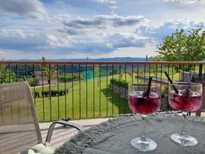 Vineyard Cottage Lan Na Hribu - Image 2