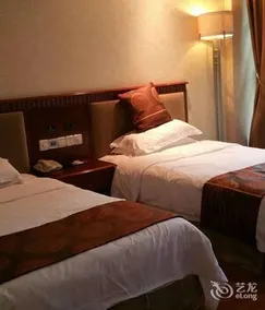 Golden Eagle Holiday Hotel Chongqing - Image 2