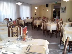Hotel Mignon - Image 3
