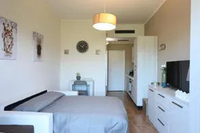 Pietrenere Seaside APT con Balcone - Image 4