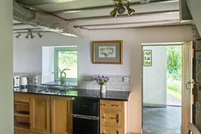 Sardis Cottage - Image 3