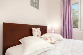 Mary's Home - Image 5