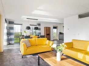 Holiday Home With Private Jetty on Water - Image 3