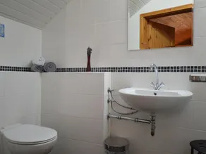 Lovely Holiday Home in Veldenz near Mosel River - Image 4