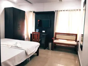 Prajapuri Hotel - Image 4