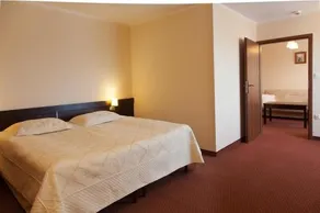 Hotel Ostrawa - Image 4