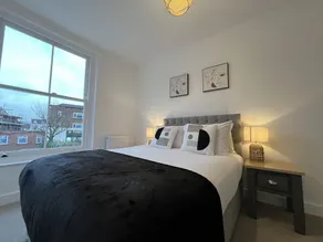 Isleworth Apartments - Image 5