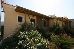 Dimitris Holidays - Image 2