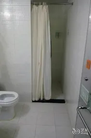 Shenzhou Business Hotel - Dalian - Image 3